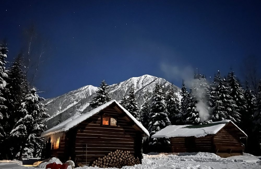 off-grid-adventures-dewar-creek-cabin-IMG_7107-2000px-c82